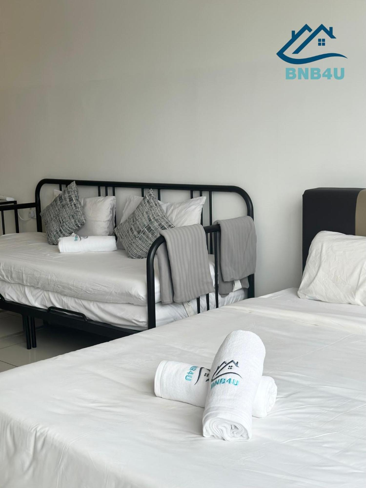 Beacon 2Br Infinity Pool - By Bnb4U Τζωρτζ Τάουν Εξωτερικό φωτογραφία